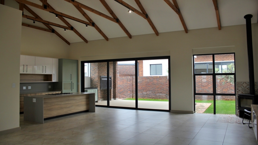 3 Bedroom Property for Sale in Helderzicht Eco Estate North West